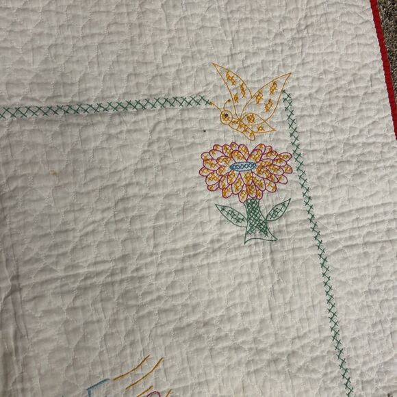 Vintage Baby Quilt Blanket Handmade Embroidered Chip & Dale Store Nuts Mushrooms - Picture 6 of 12